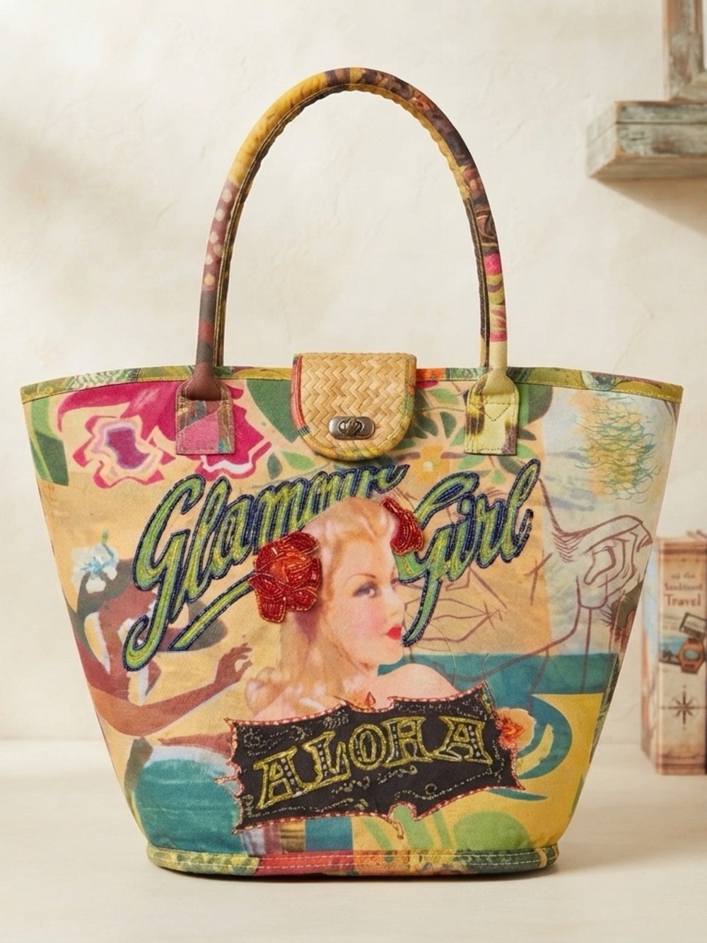 Far Nine Vintage Glamour Girl / Aloha Multicolor Graphic Tote Bag